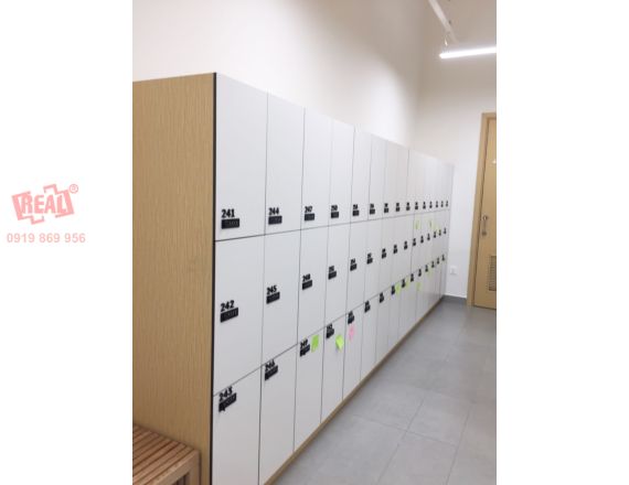 Dự Án khóa tủ trường học -Y tế